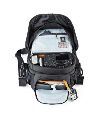 Bolsa de hombro LOWEPRO Nova 160 AW II